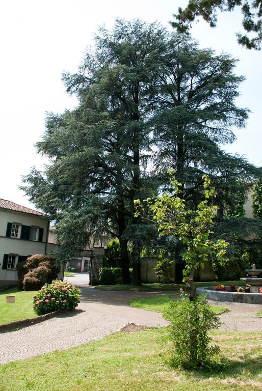 L'Acero Rosso B&B Lecco Dış mekan fotoğraf